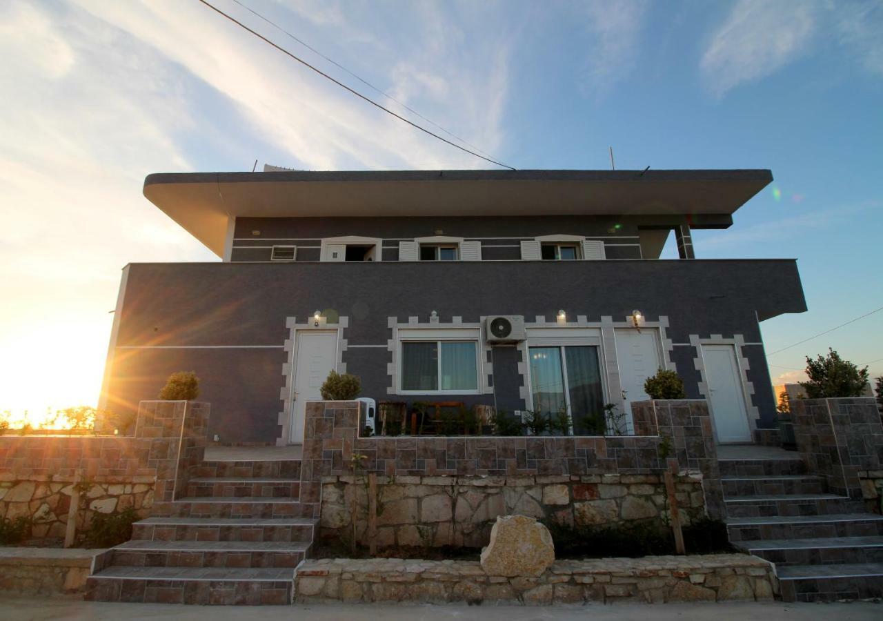 Le Gjero Luxury Villa คซามิล ภายนอก รูปภาพ